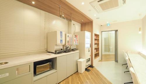 2 Standard Capsule Rooms for Male