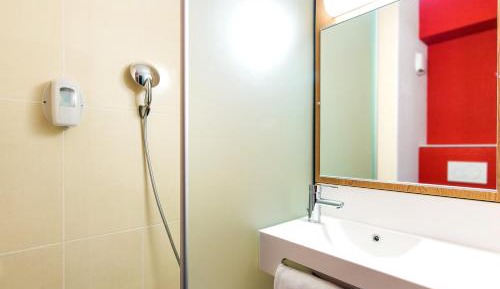 Quadruple Room - Non-Smoking