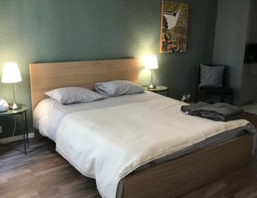 Studio Apartment