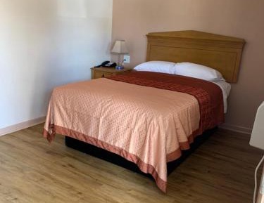 Standard Room - Non-Smoking