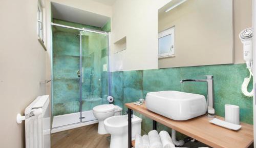 Classic Double Room with Small Double Bed