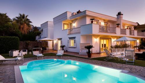 Villa with Private Pool