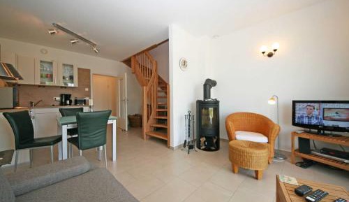 One-Bedroom Apartment with Balcony and Terrace