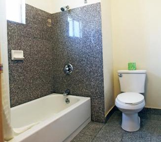 Queen Room-Non Smoking 