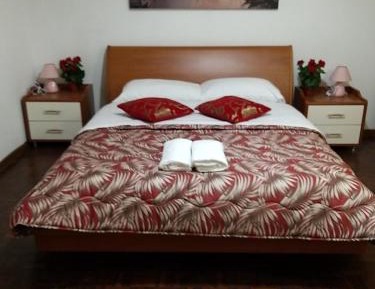 Double Room with Shared Bathroom