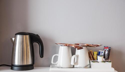 Standard Twin Room with Free Hot Breakfast