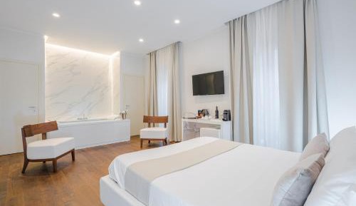 Superior Double Room with Spa Bath