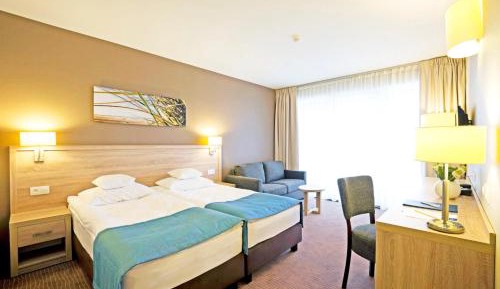 Twin Room with Balcony