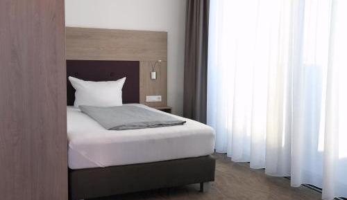 Single Room with Bathroom