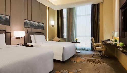 Grand Deluxe Twin Room