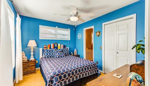 Five Bedroom Holiday Home