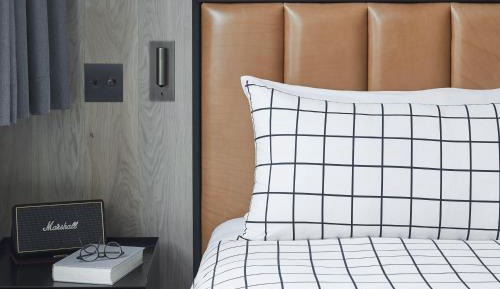 Queen Room - Disability Access