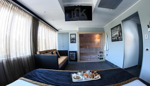 Deluxe King Room with Sofa Bed