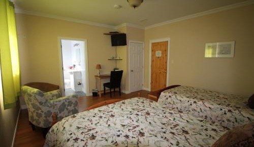 Triple Room with Garden View