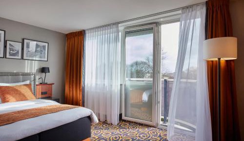 Standard Double or Twin Room with Balcony