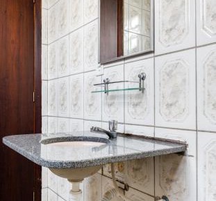 Deluxe Double Room with Shower