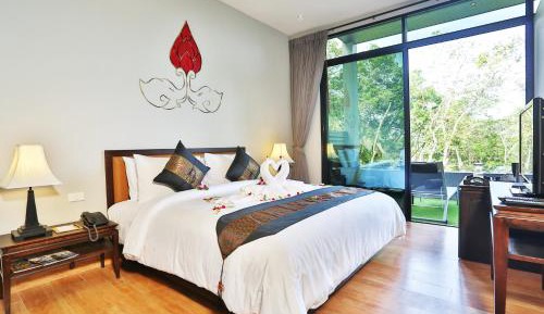Two-Bedroom Suite with Private Pool