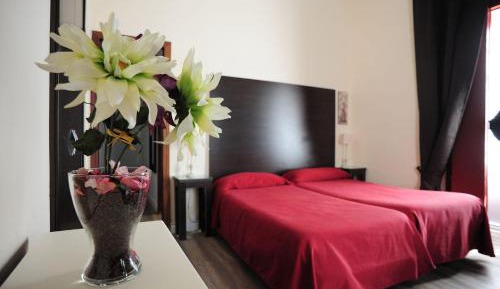 Triple Room with Private Bathroom