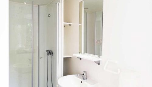 Mobile Home (3 Adults)