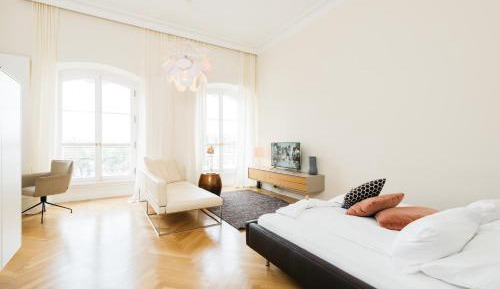 Prestige Suite