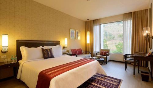 Premiere Double Room (Rs.1000 Credit for Food, Soft Beverages, Liquor, Laundry, Spa & Travel desk)