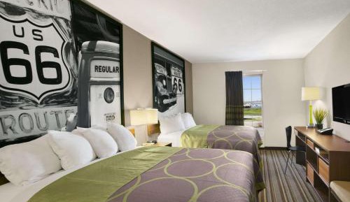 Queen Room with Two Queen Beds - Non-Smoking