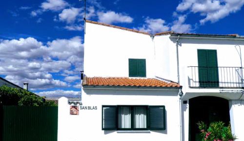 Three-Bedroom Townhouse