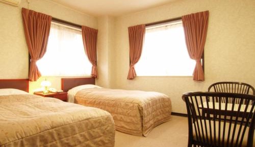 Twin Room with Shared Bathroom