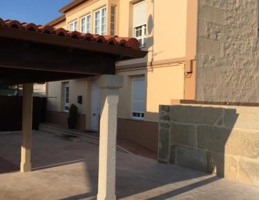 Three-Bedroom Townhouse