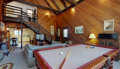 Four bedroom holiday home 