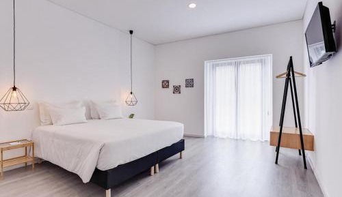 Two-Bedroom Apartment with City View