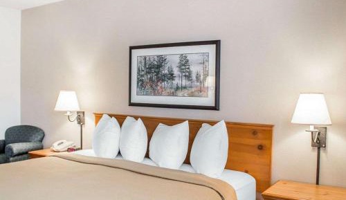 King Room - Non-Smoking