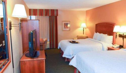 Queen Room with Two Queen Beds - Non-Smoking