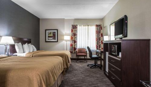 Queen Room with Two Queen Beds - Non-Smoking