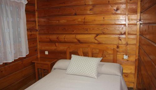 Three-Bedroom Bungalow (7 Adults)