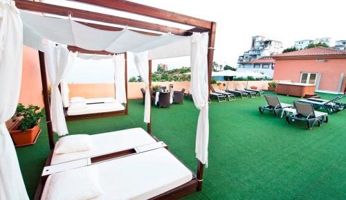 Double or Twin Room with Spa Access