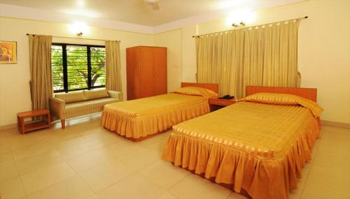 Small Double or Twin Room