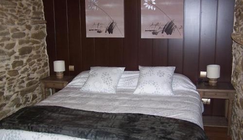 Two-Bedroom Apartment (6 Adults)