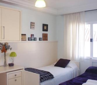 Triple Room with Shared Bathroom