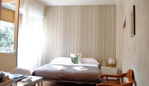 Double Room with Shared Bathroom