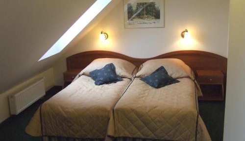 Apartment (4 Adults)