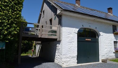 Apartment with Terrace