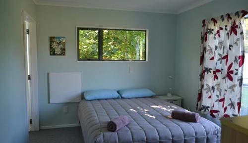 Deluxe Double or Twin Room with Garden View