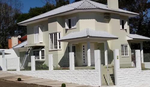 Apartment with Lake View