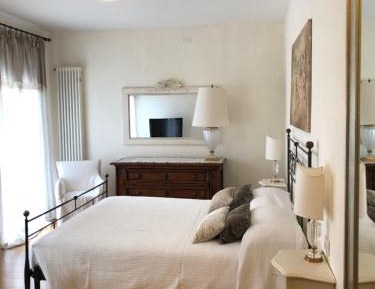 Triple Room with Bathroom