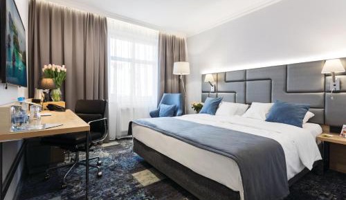 Deluxe Single Room