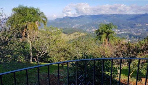 Studio with Mountain View