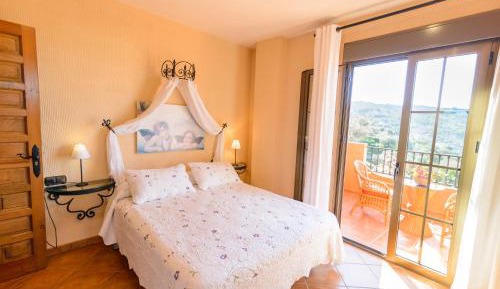 Double Room with Mountain View