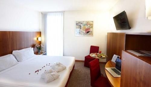 Standard Double Room Single Use