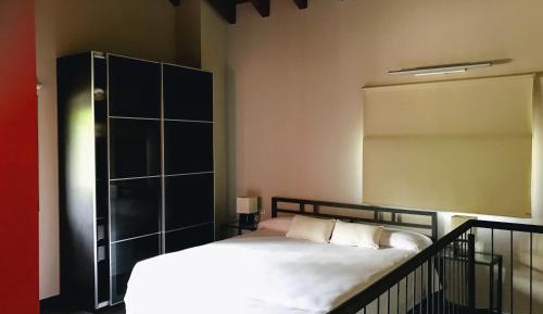 Rustic Loft (4 Adults)